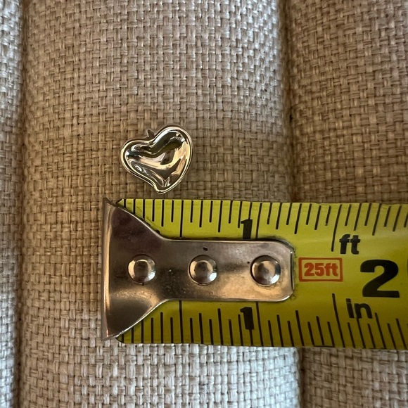 Vintage Tiffany & Co Elsa Peretti Heart Necklace Charm - Picture 5 of 5